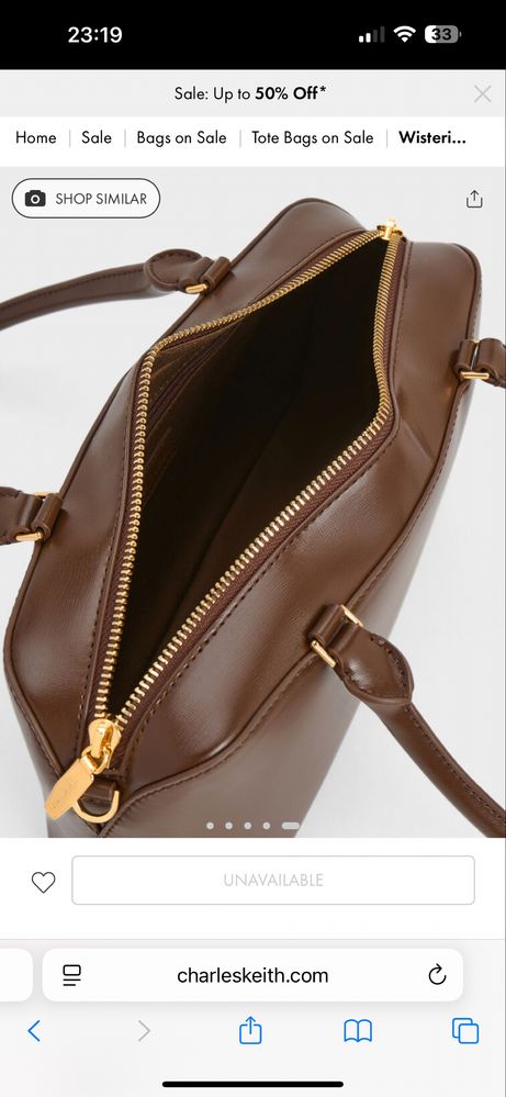 Сумка багет charles and keith