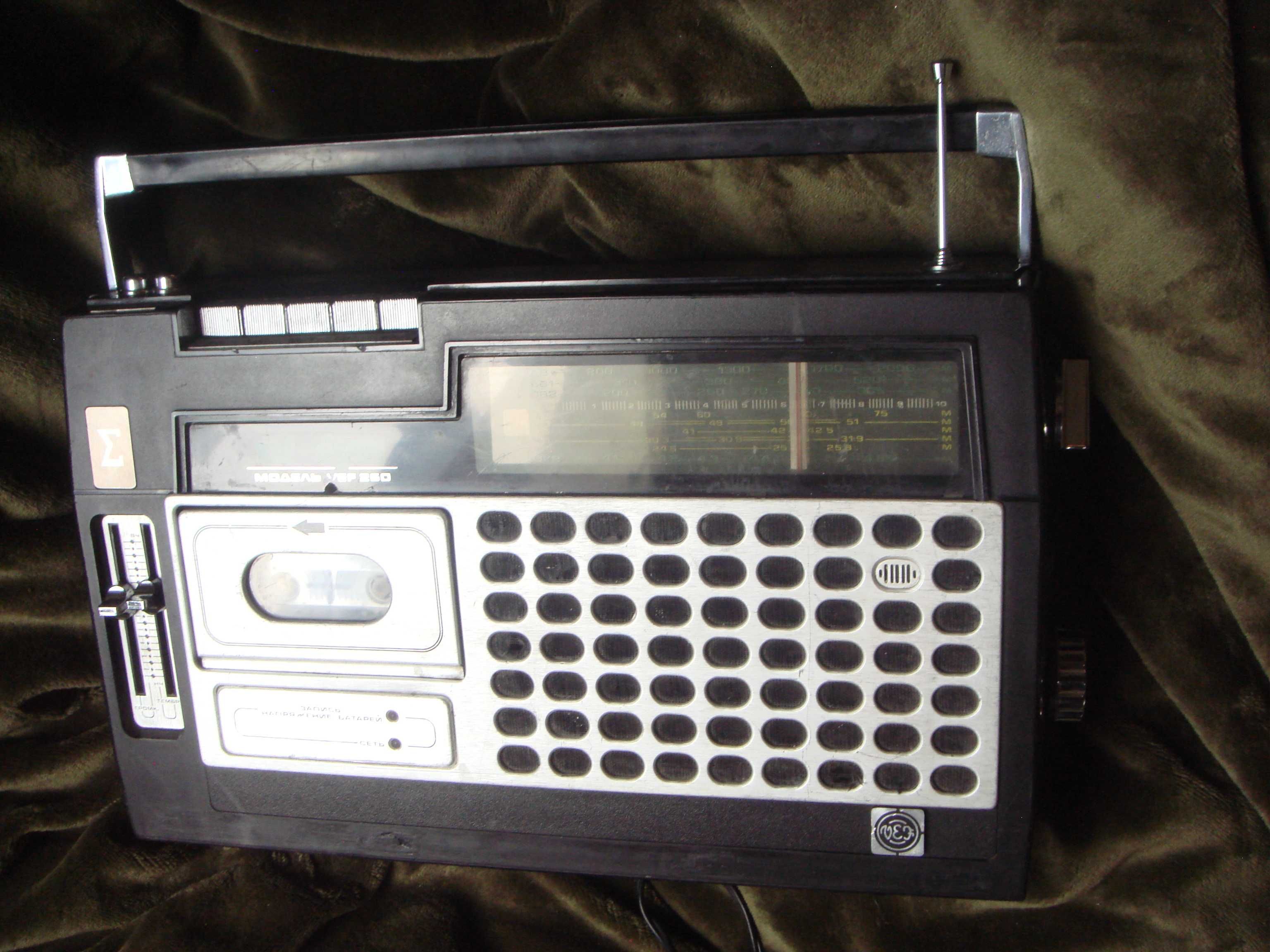Магнитола VEF260-SIGMA 1980г. 270р. СССР кассета - радио и Bluetooth