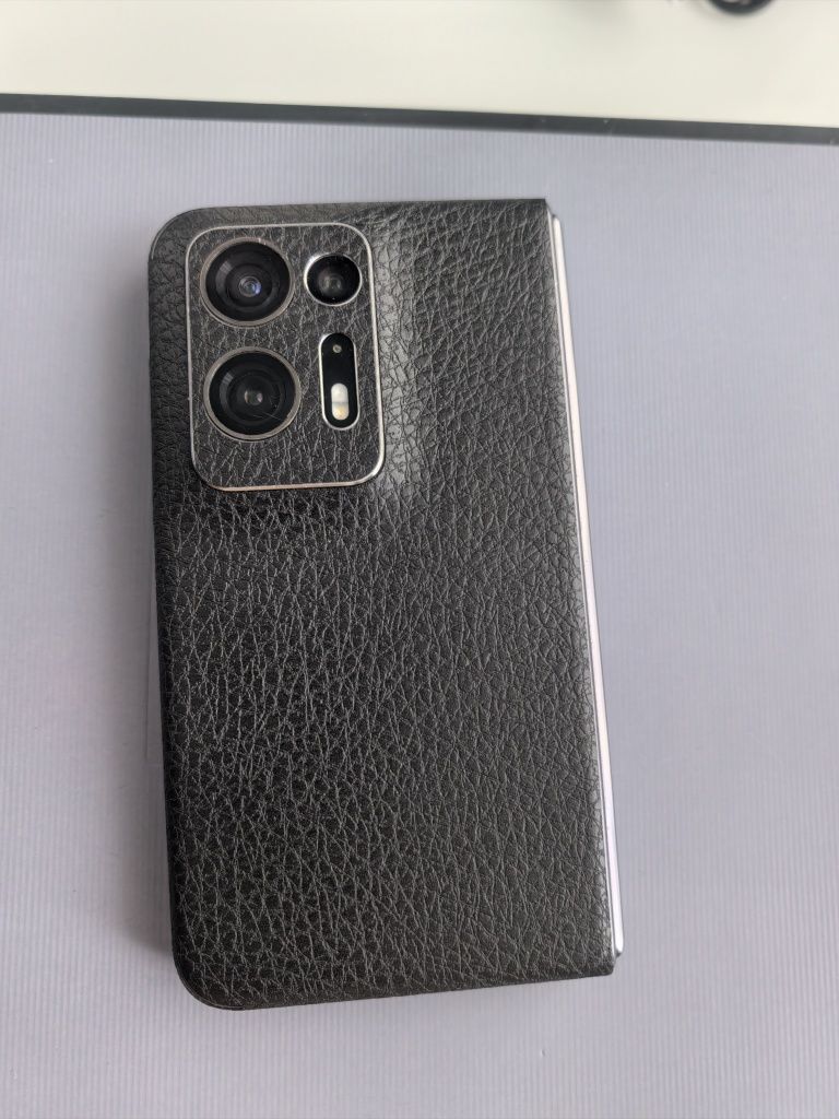 Oppo find N2 раскладушка