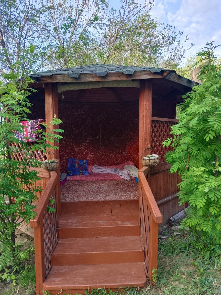 Продам 4-комн дом. Мкр. Пригородный, ул. Лесхоз.