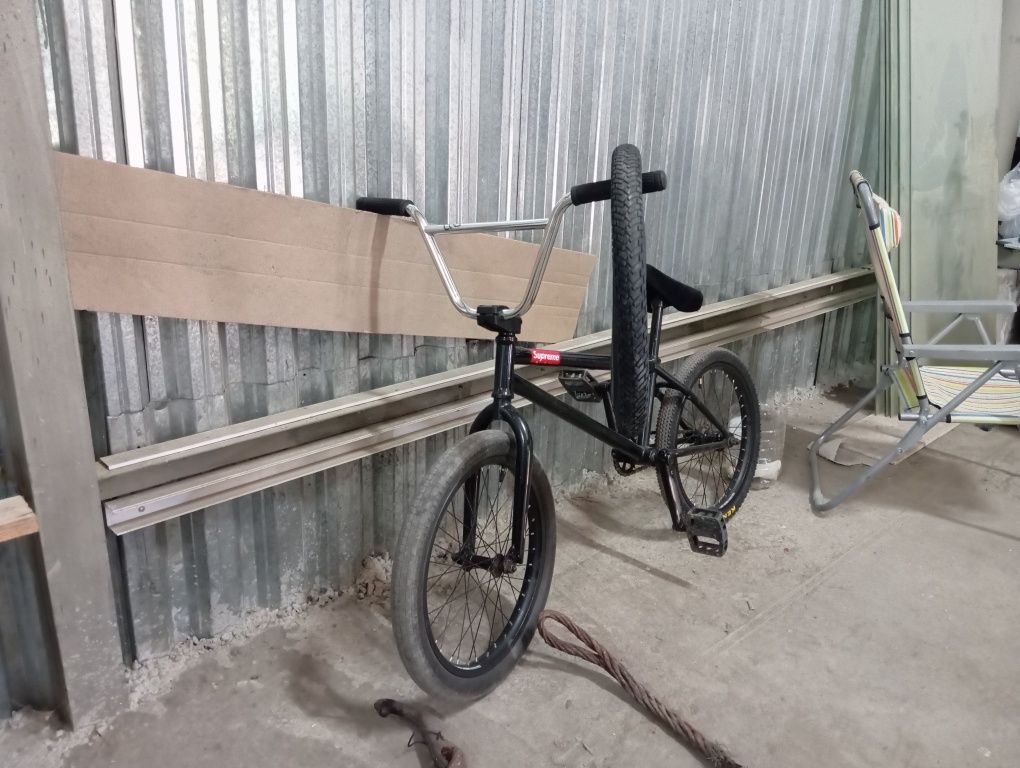 Продам бмх трюковой