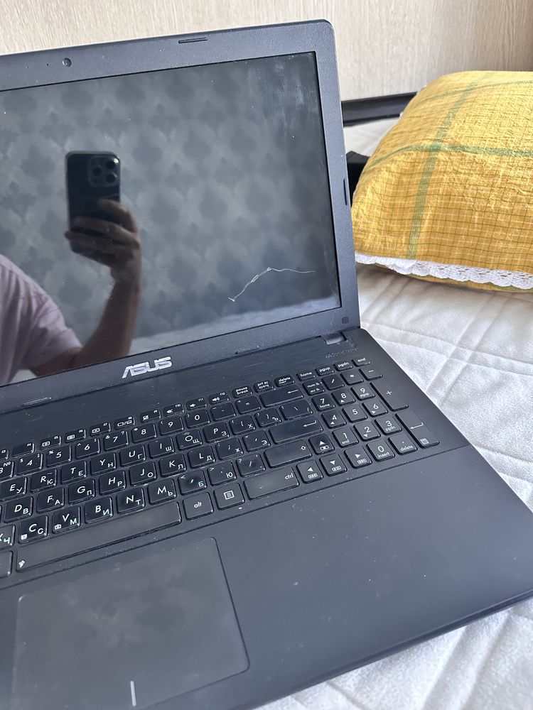 Ноудбуг Asus б/у