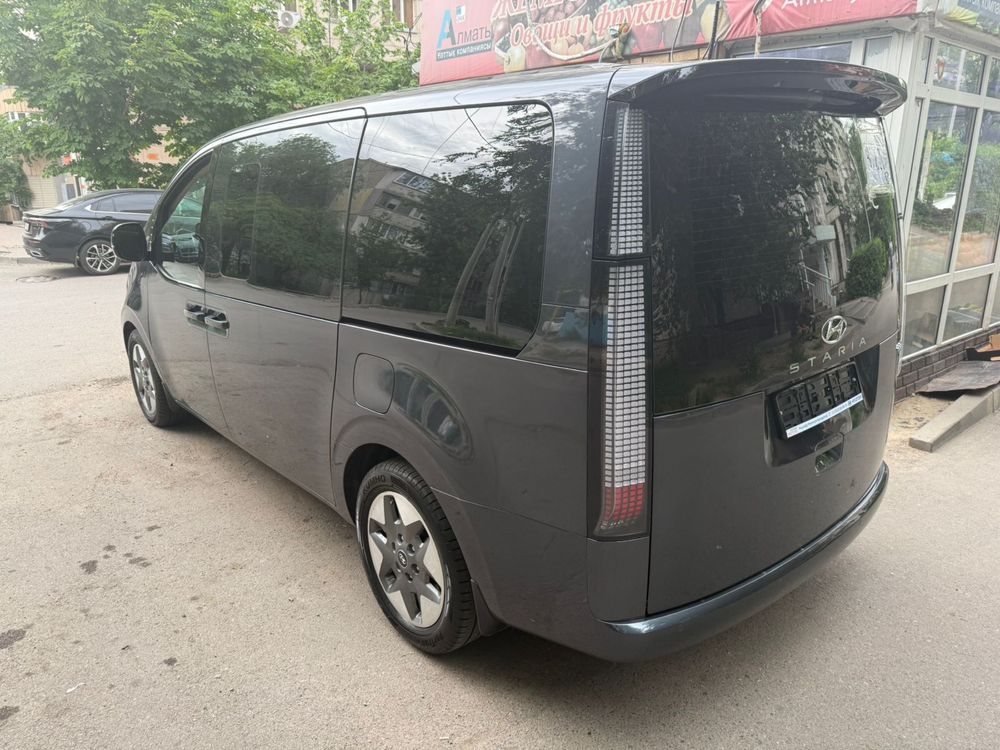 Трансфер, минивен