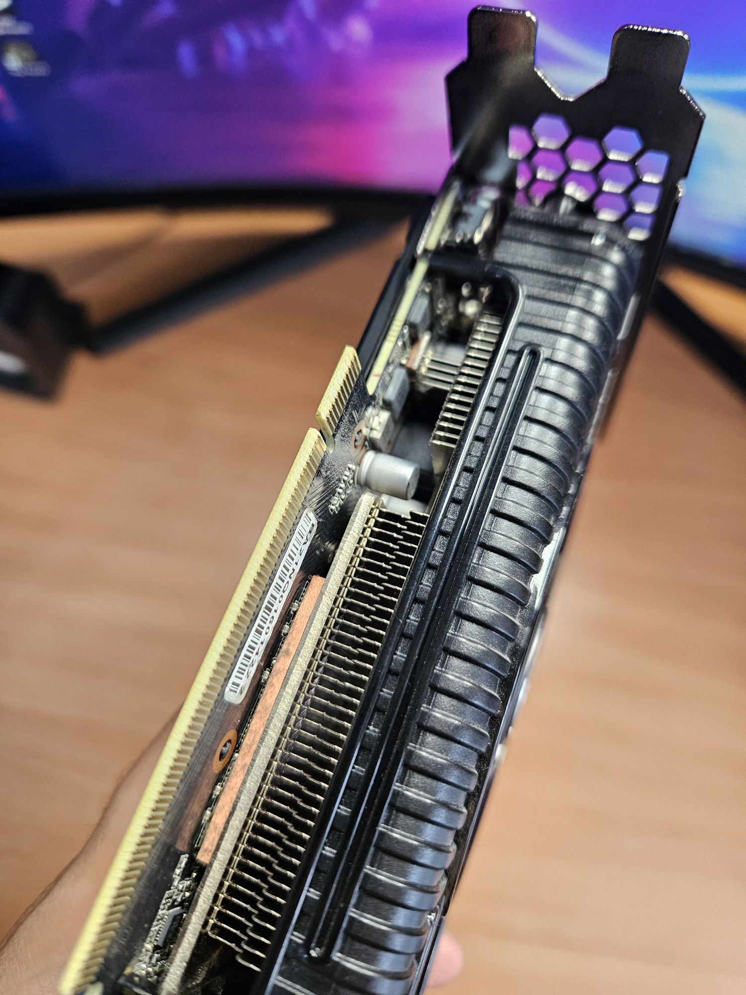 Продам видеокарту RTX 3060 Ti от PALIT