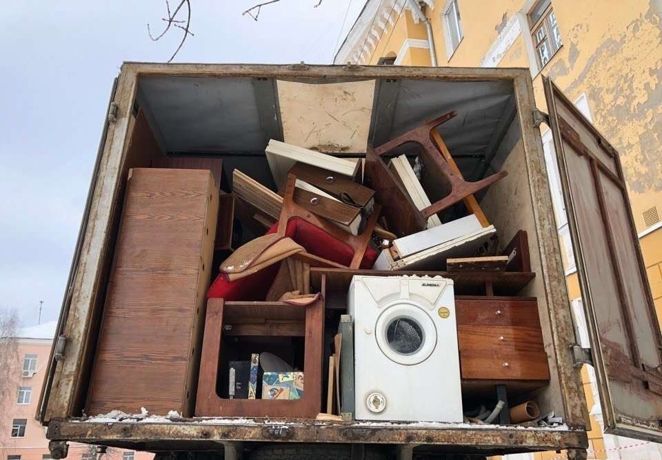 Вывоза мусора,и старый мебель итд