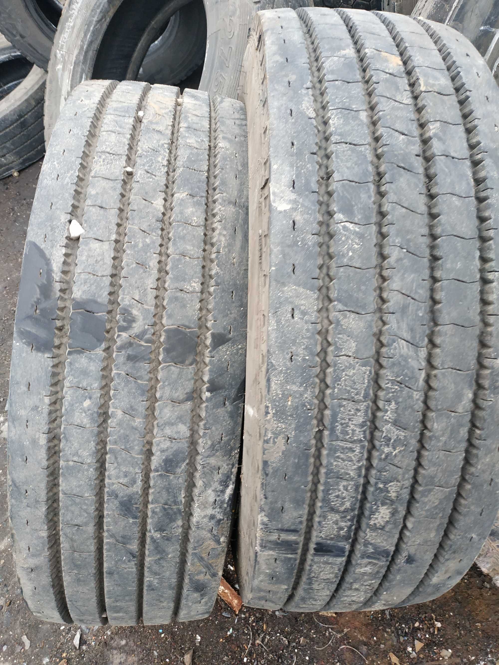 Продам грузовые шины б/у 19.5