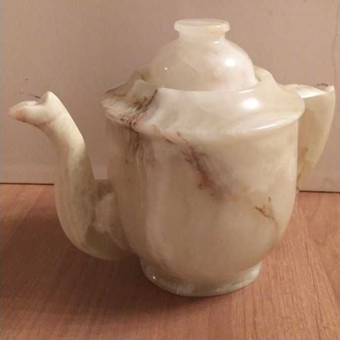 Чайный сервиз из натурального уамня