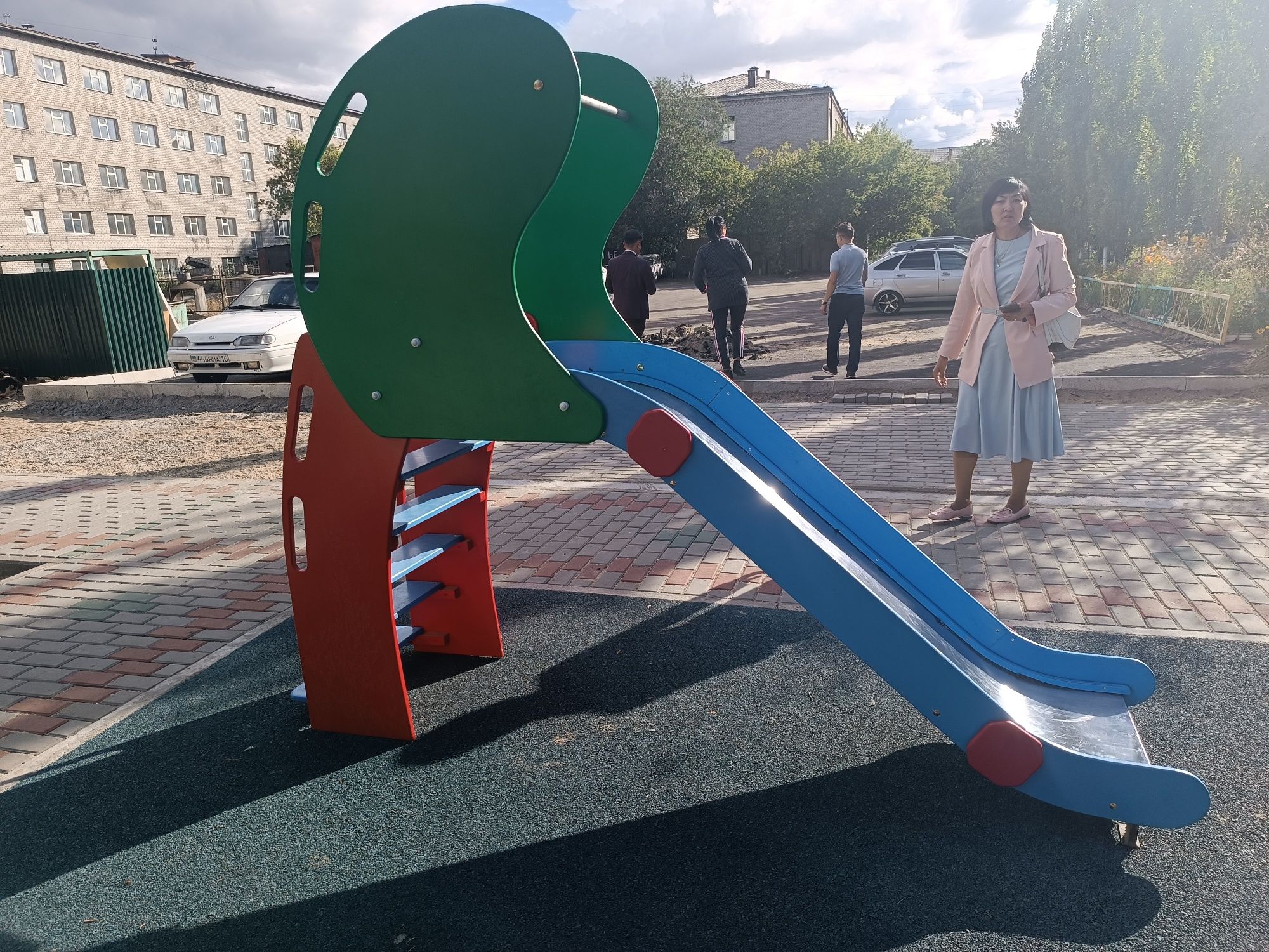 Детские горки для дворов