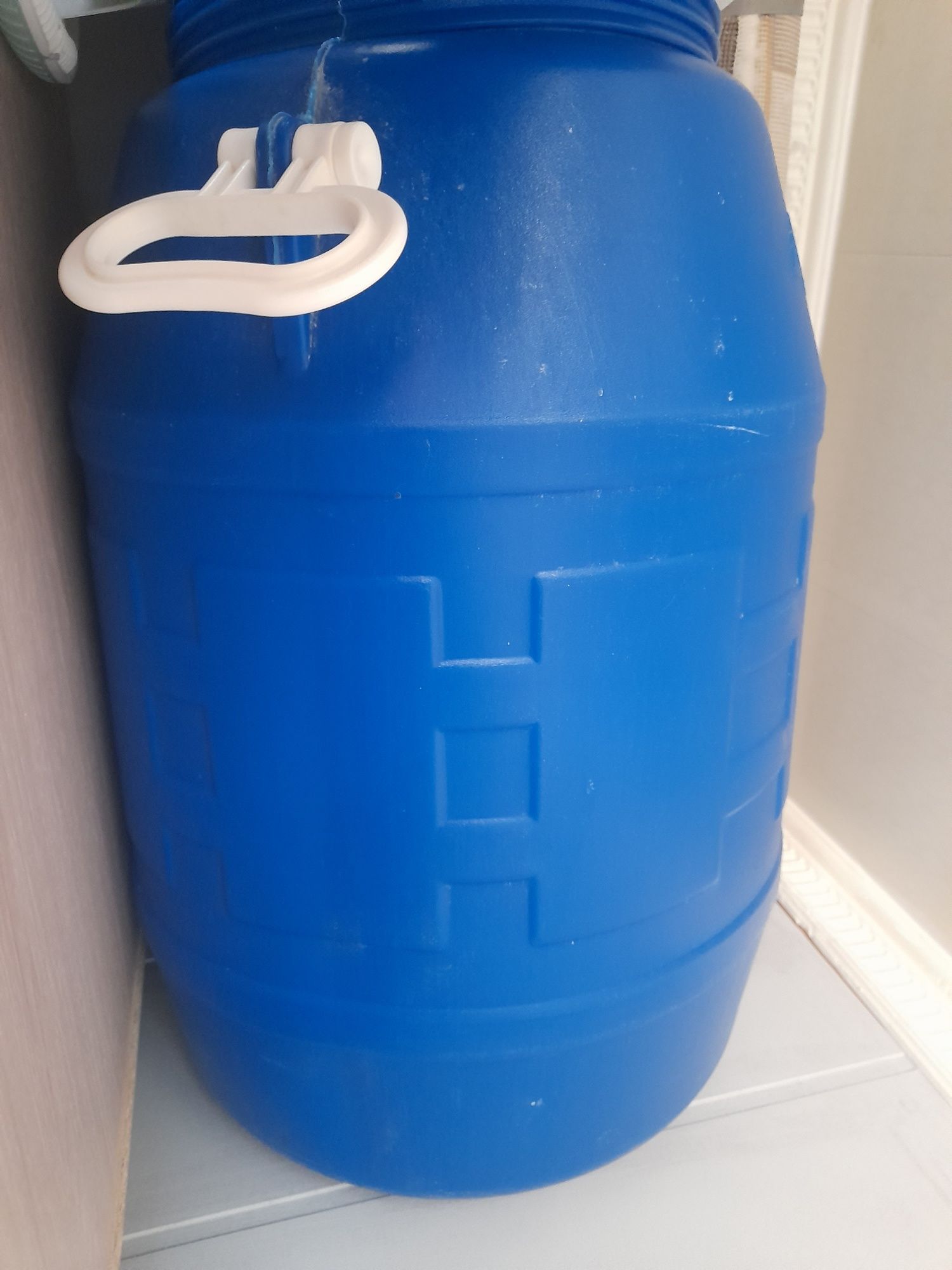 Продам бак для воды 45 л