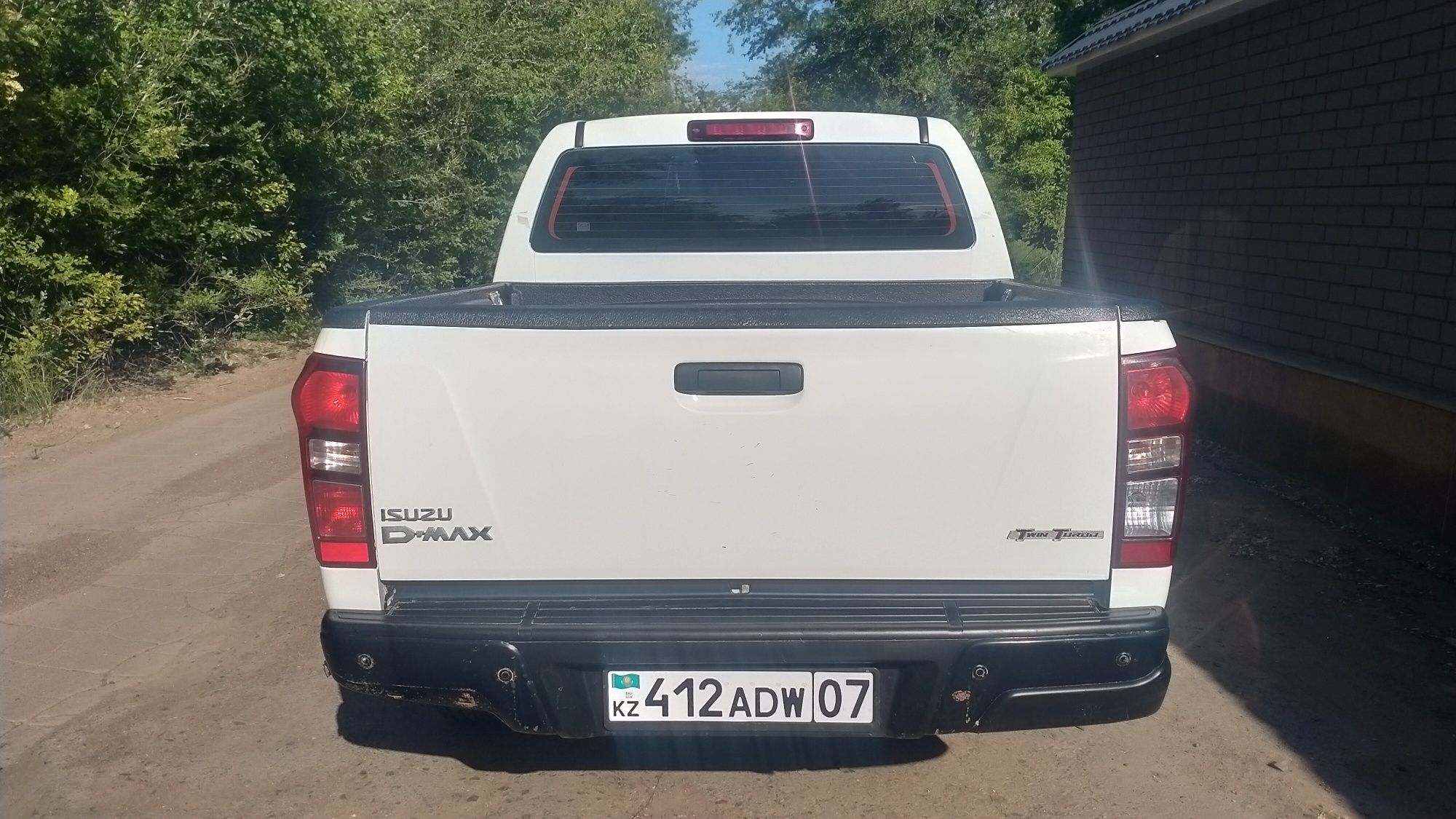 Продам Isuzu d-max