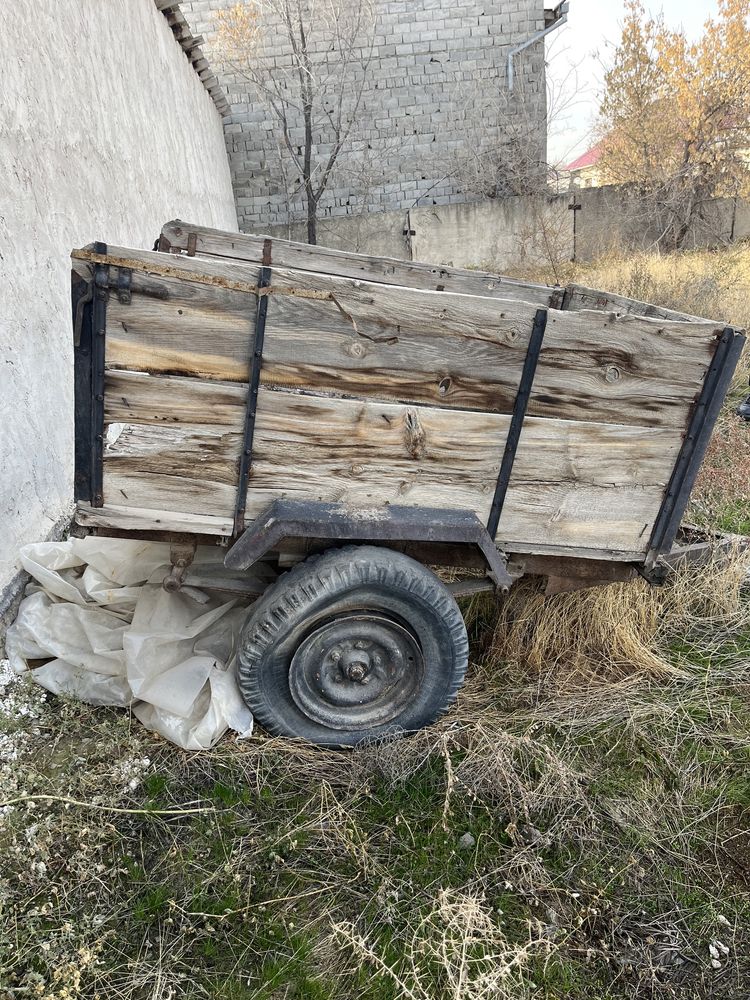 Прицеп         .