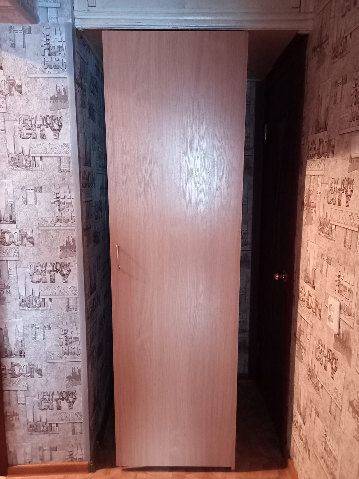 Продам шкафчики для любых целей