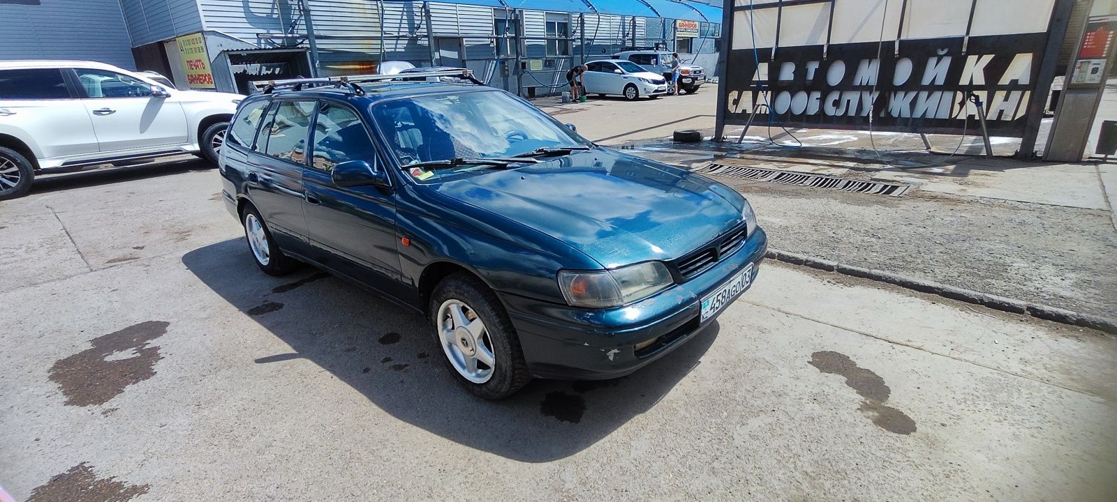 Toyota Carina E 1,6 МКПП универсал