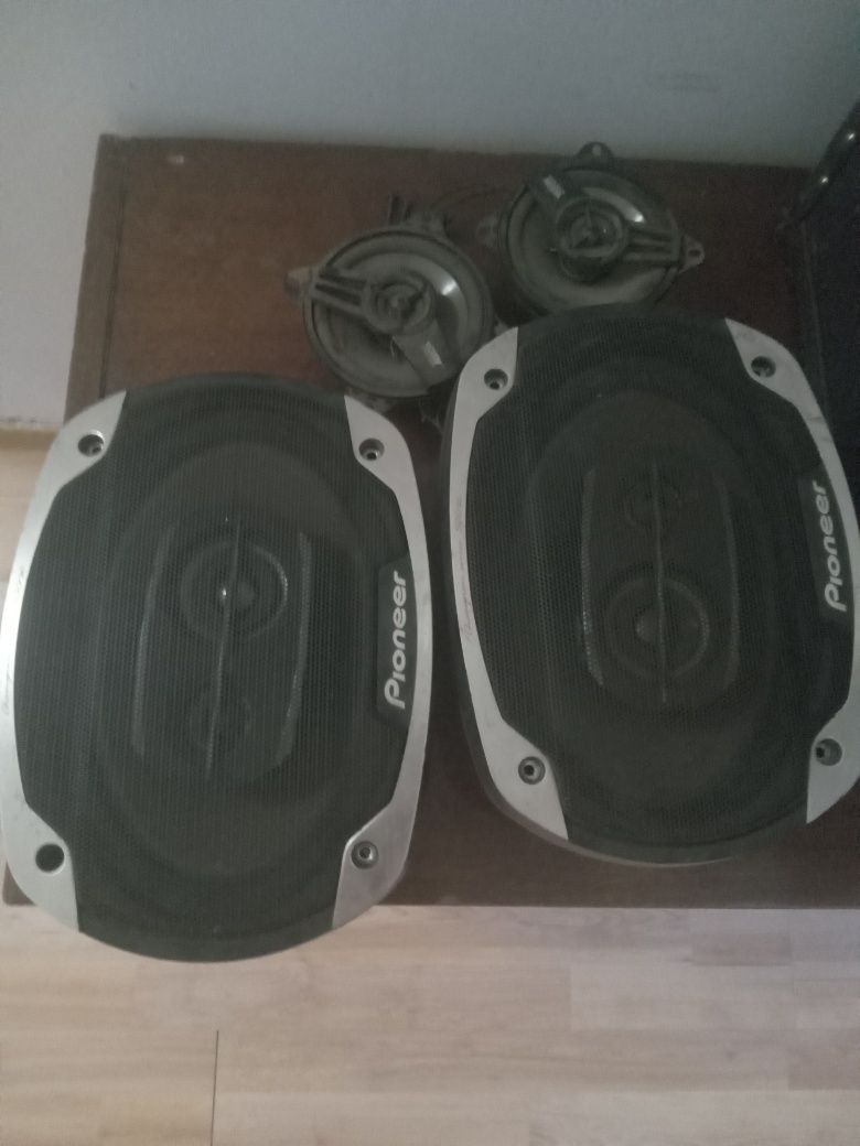 Продам колонки пионер комплект 500 w