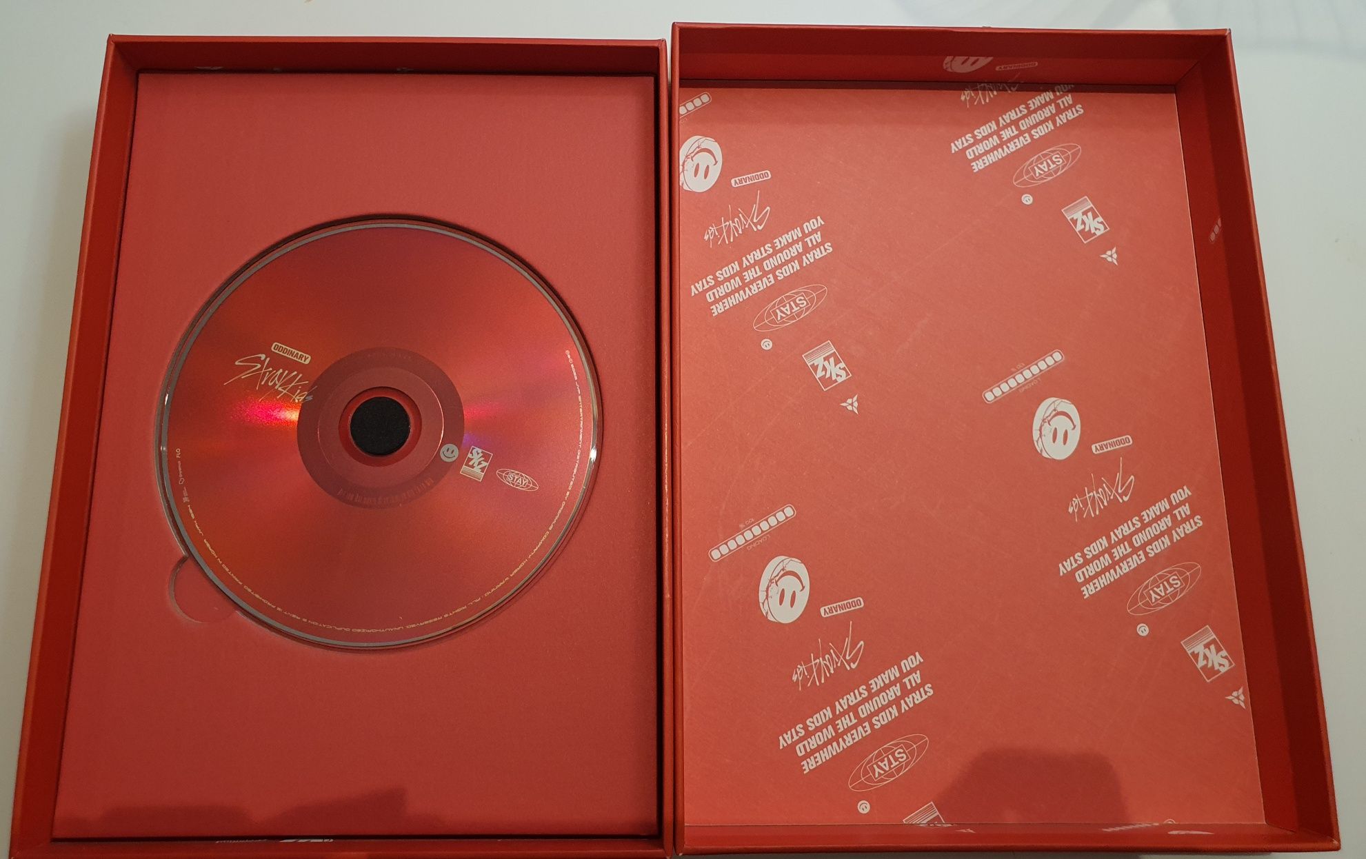 Продаю альбом Stray Kids ODDINARY