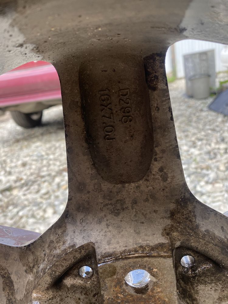 Диски на Mercedes Benz