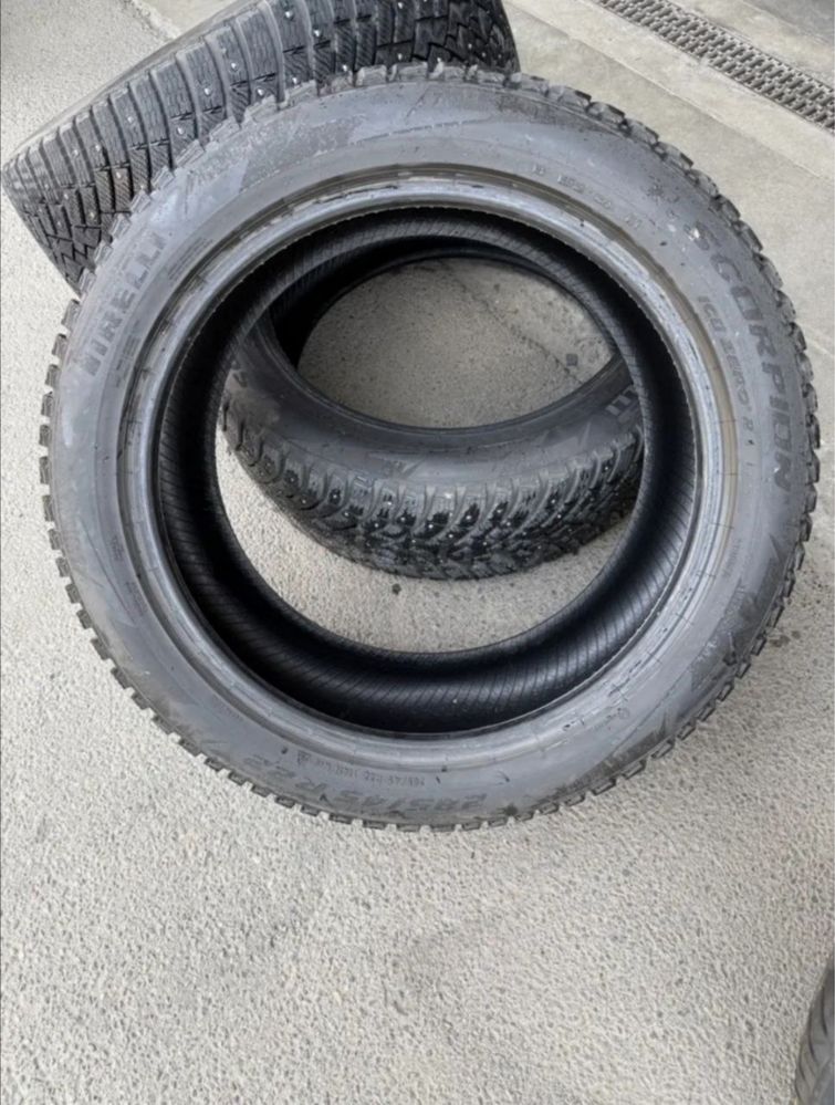 Pirelli Scorpion Ice zero 2 285/45/22