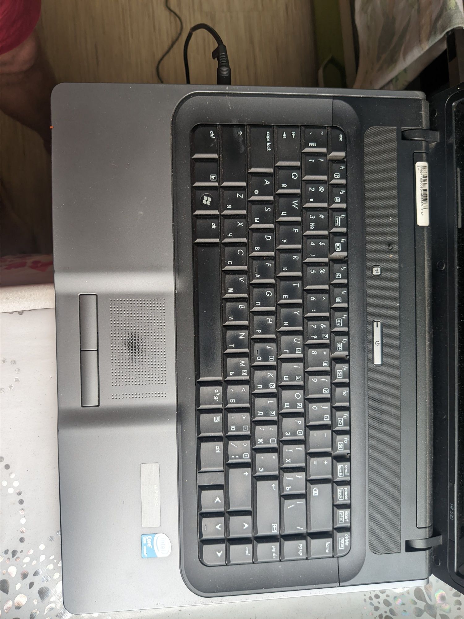 Продам ноутбук HP 530 на запчасти