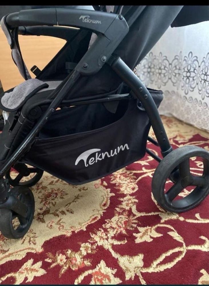 Продам детскую коляску Teknum зима-лето