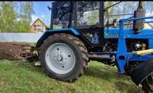 Продам МТЗ-892 с отвалом,куном,плугом