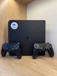 Приставка PlayStation 4 Slim