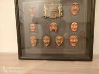 Картина. Декоративные корейские маски .