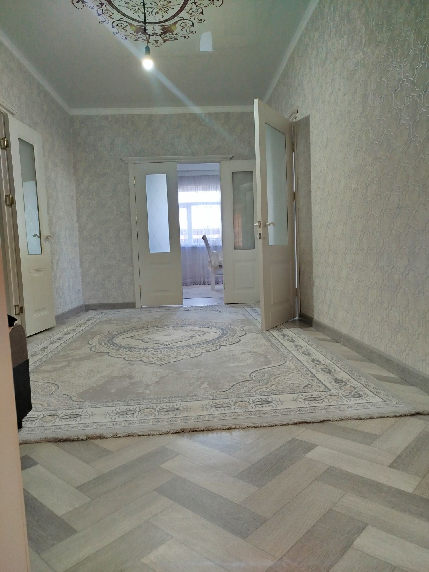 Продаётся дом. Байзакский р. Село Бурыл. Ул Байзак датка27