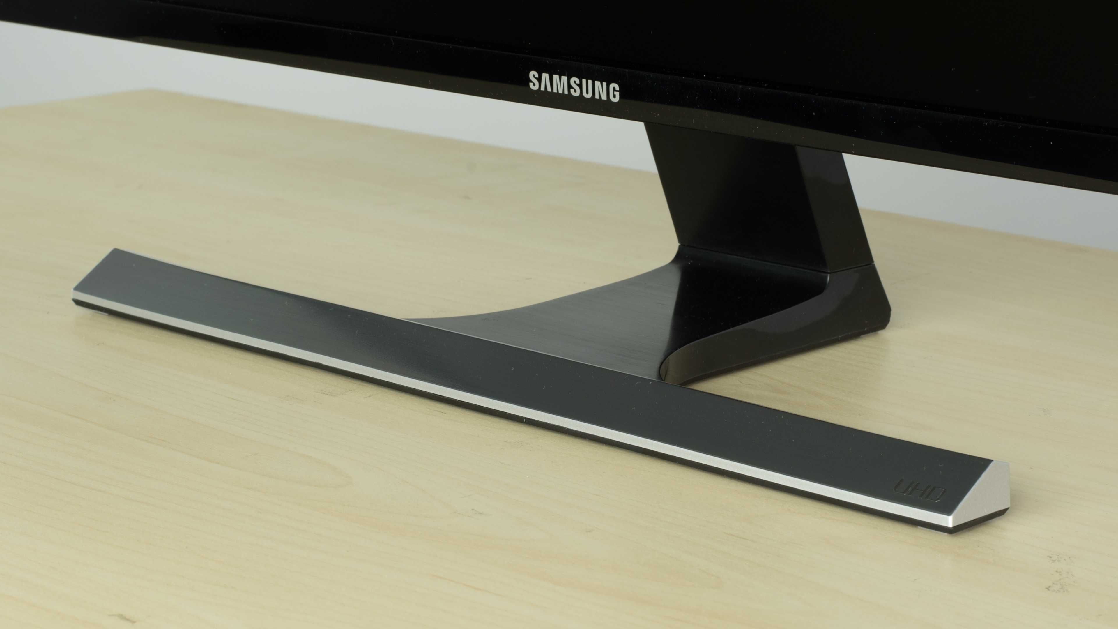 Монитор Samsung 28" WLED 4К 3840x2160 HDMI DisplayPort (манитор)