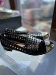 Брендовые туфли, почти новые charles & keith