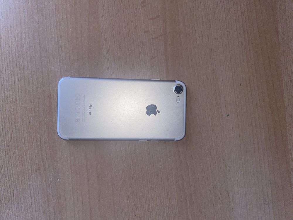 Iphone 7 128gb состояние хорошее