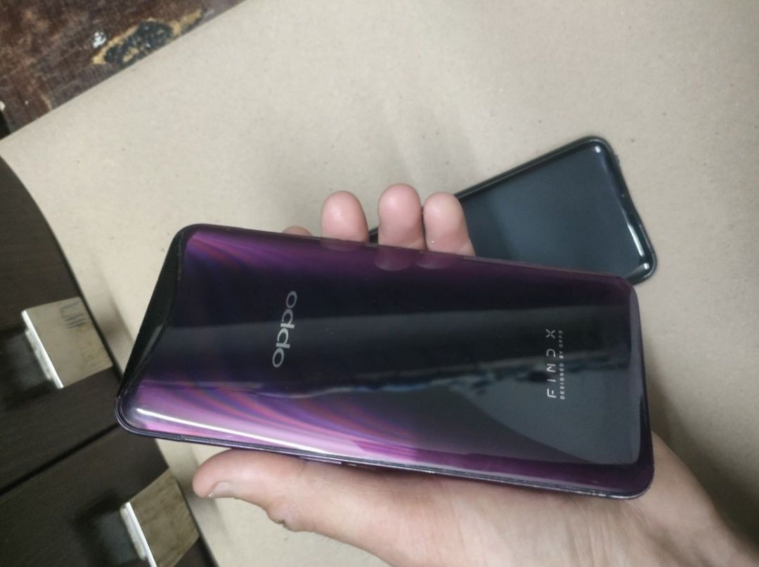 Продам Смартфон Opoo x 128