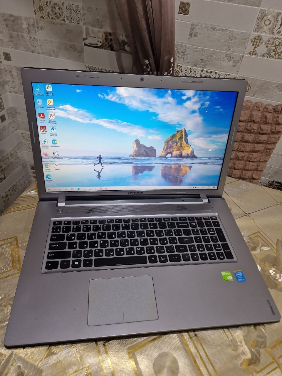 Продам шустрый надёжный ноутбук Lenovo core i7