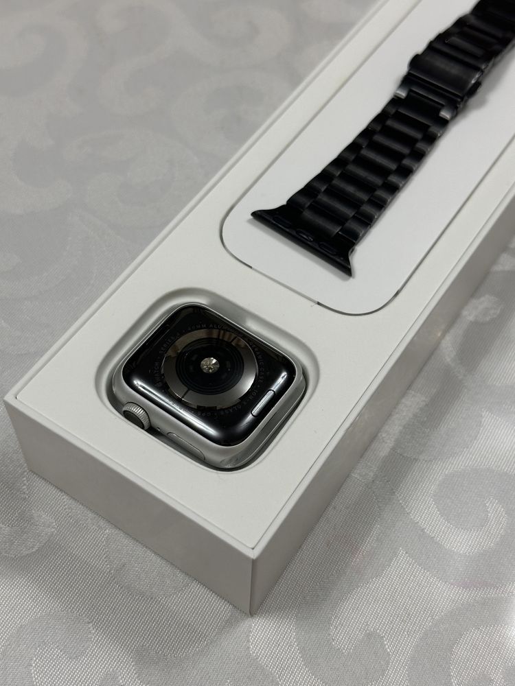 Часы Aplle watch