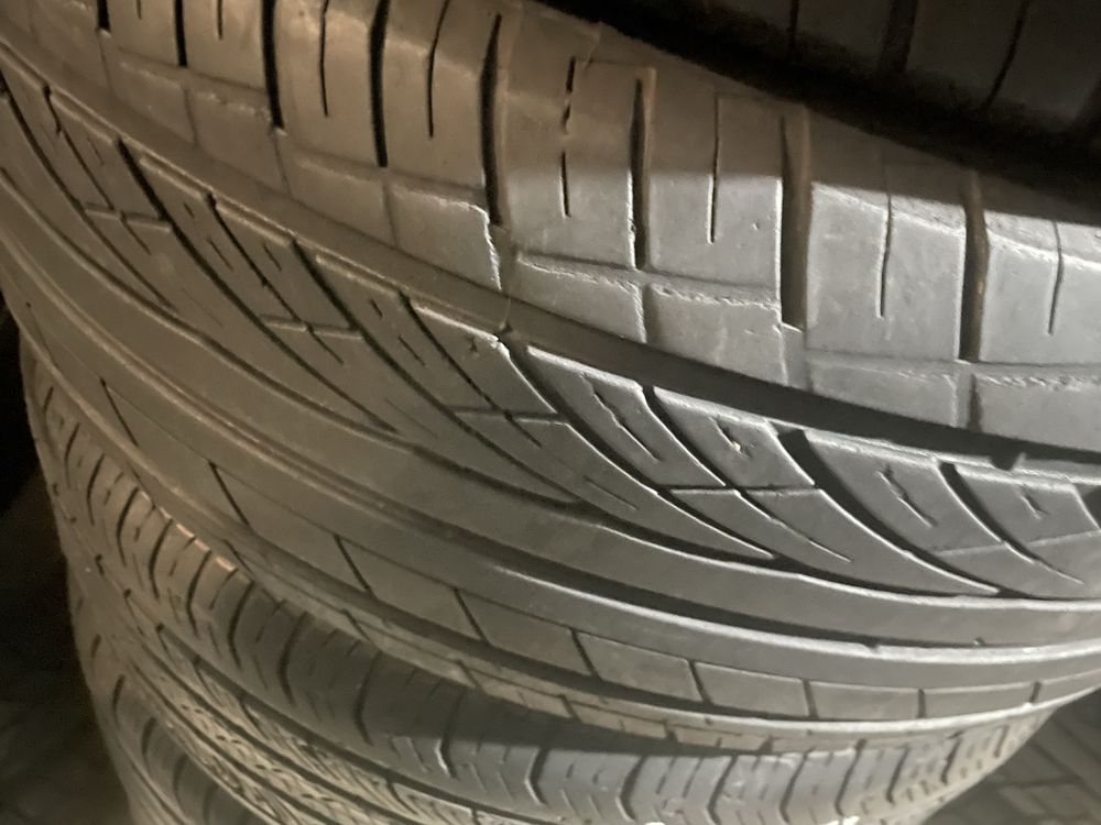 Продам шины 235/55 R18 покрышки резина колеса
