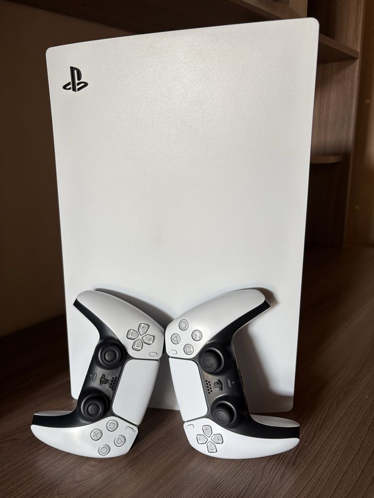 PS5 в хорошем состаянии без игры