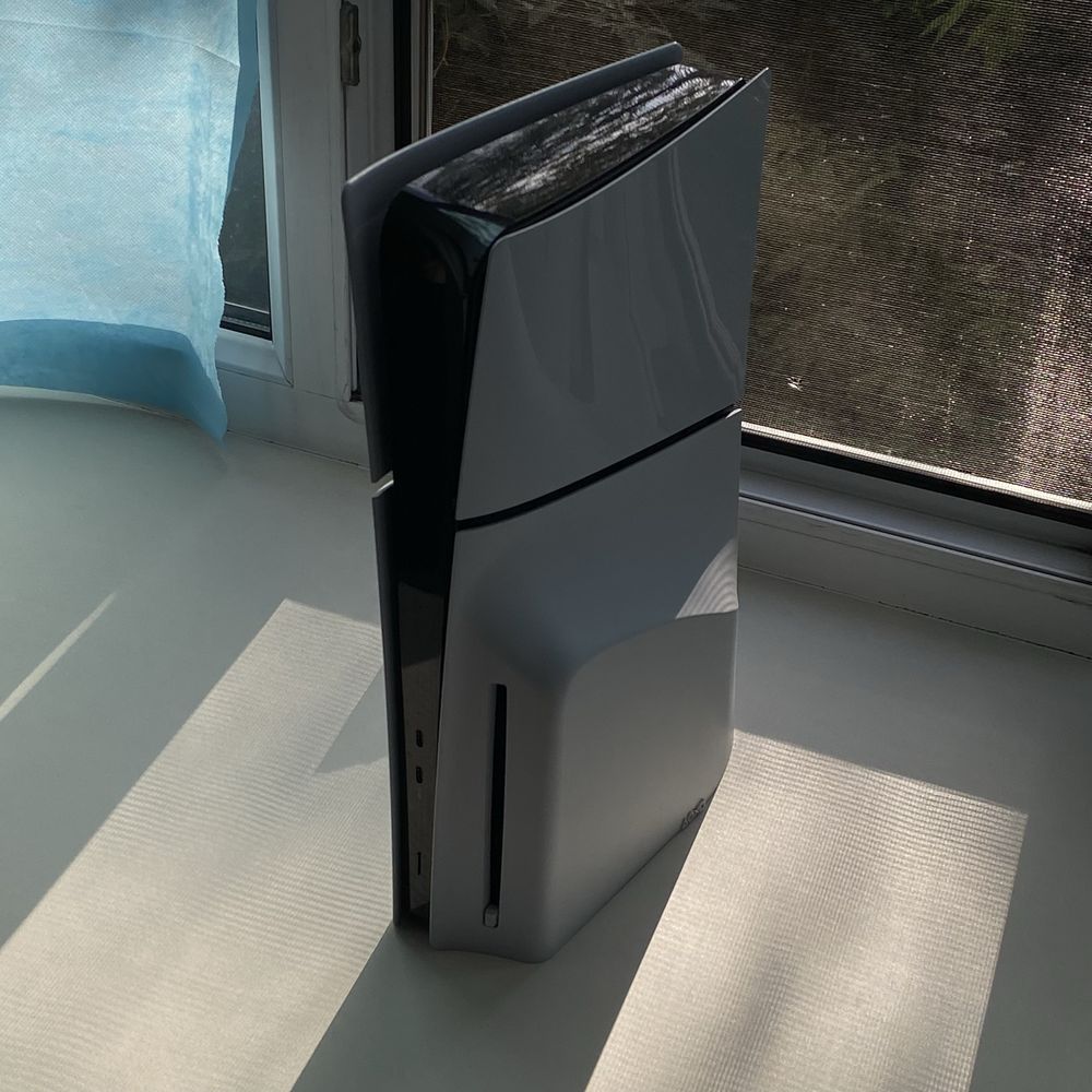 Playstation 5 digital 1 TB | Fifa 24 | Mk 1
