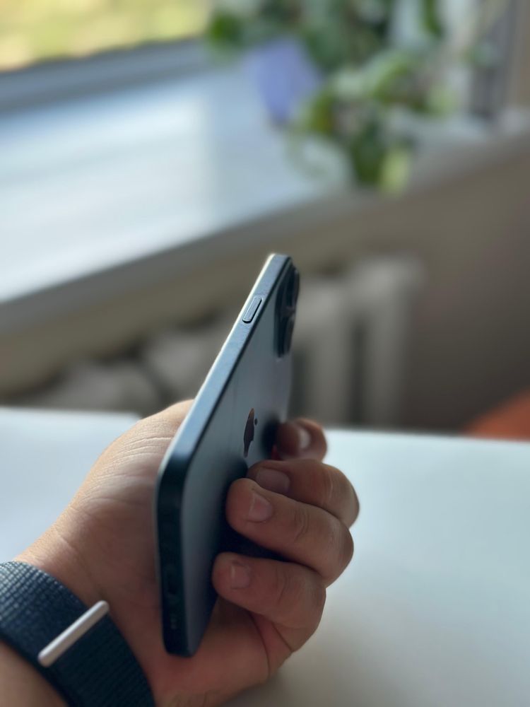 IPHONE 15 (128гб)