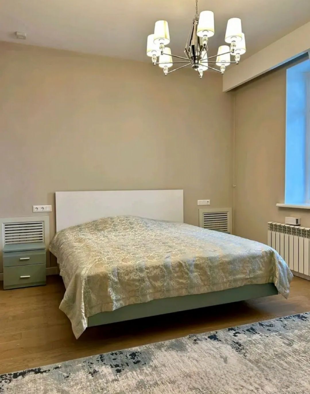 продам 4-х 170кв. гарышкер 5-этаж из 7