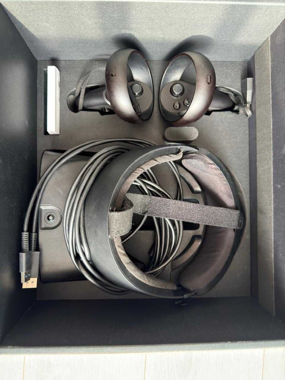Шлем виртуальной реальности Oculus Rift S