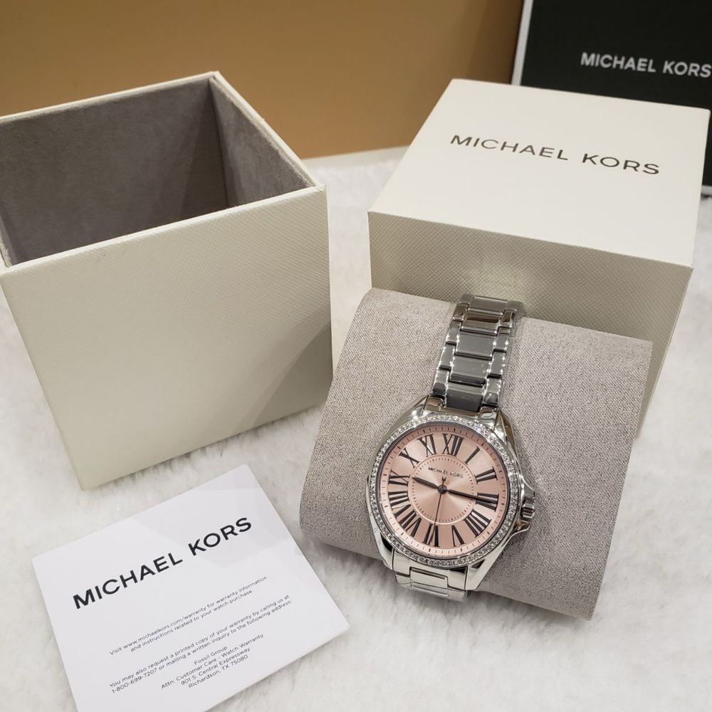 Часы Michael kors