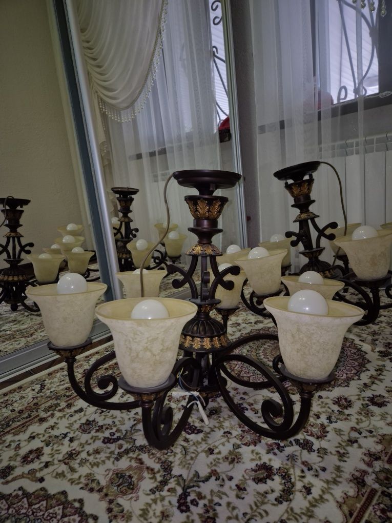 Люстра две штуки