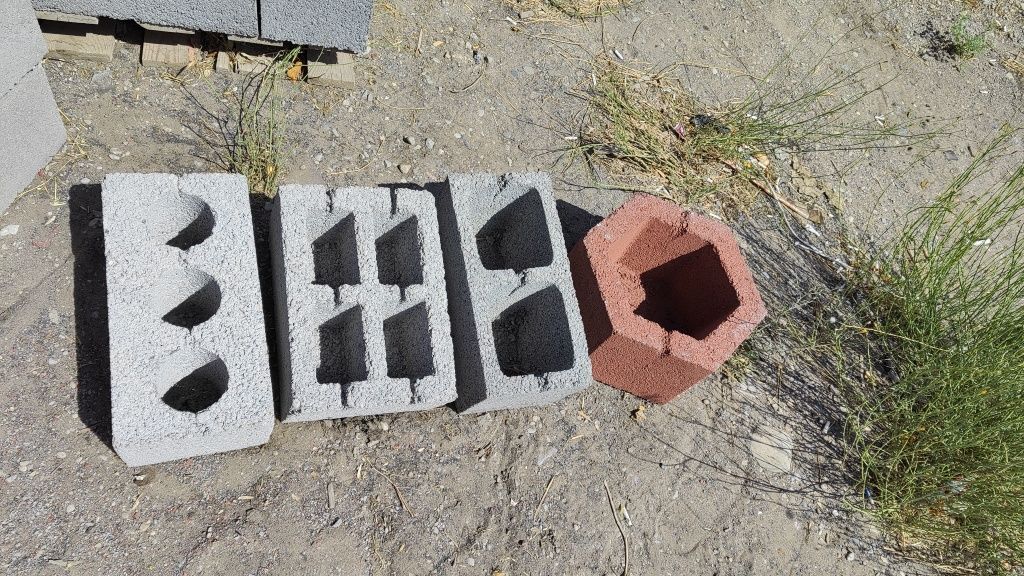 Шлакоблок заборға, үйге