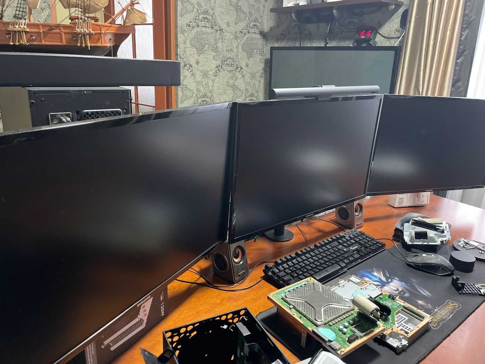 3-x Triple Monitor.В продаже 3 Монитора Samsung S27F358FW.