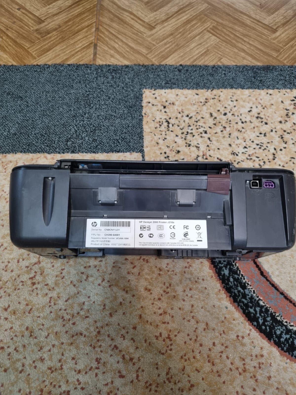 Принтер HP в хорошем состоянии