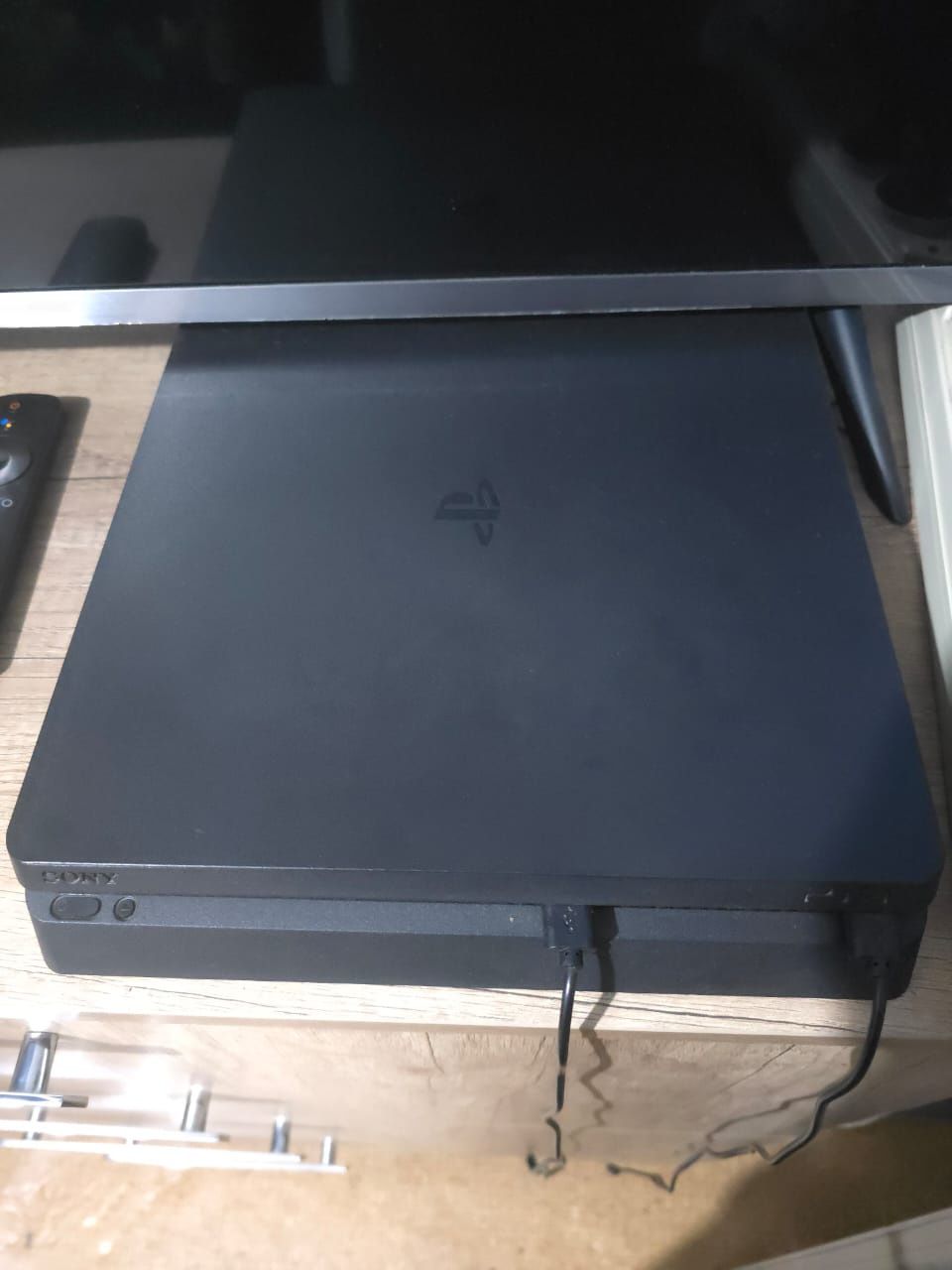Sony PlayStation 4 супер Слим 1 Тб