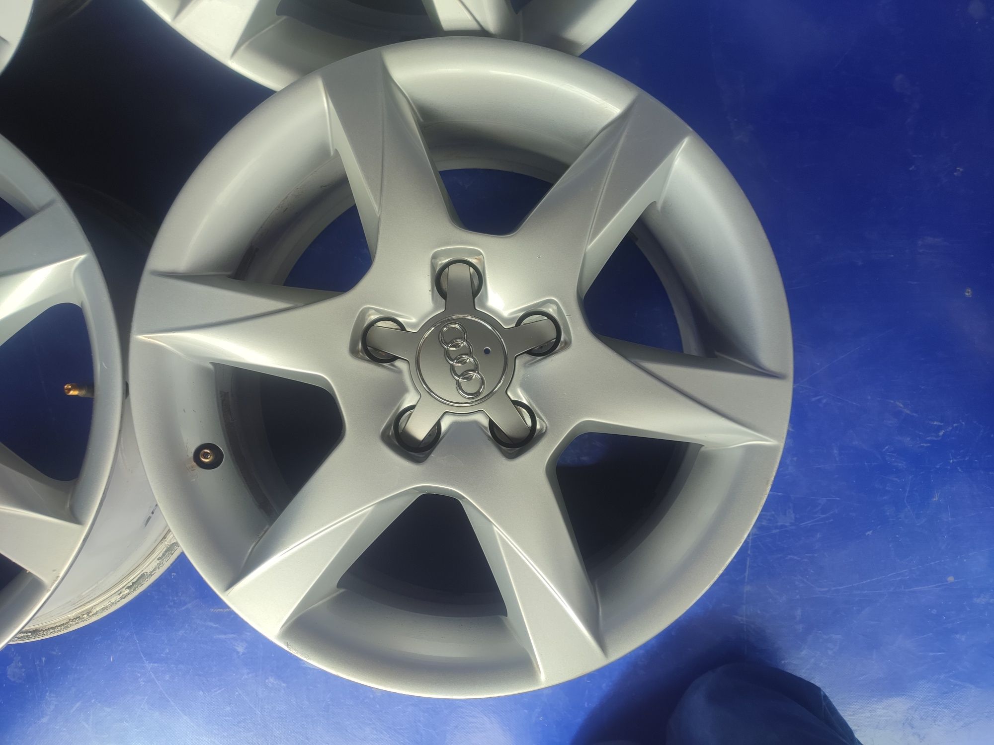 Диски R16 5x112 на Audi ОРИГИНАЛ