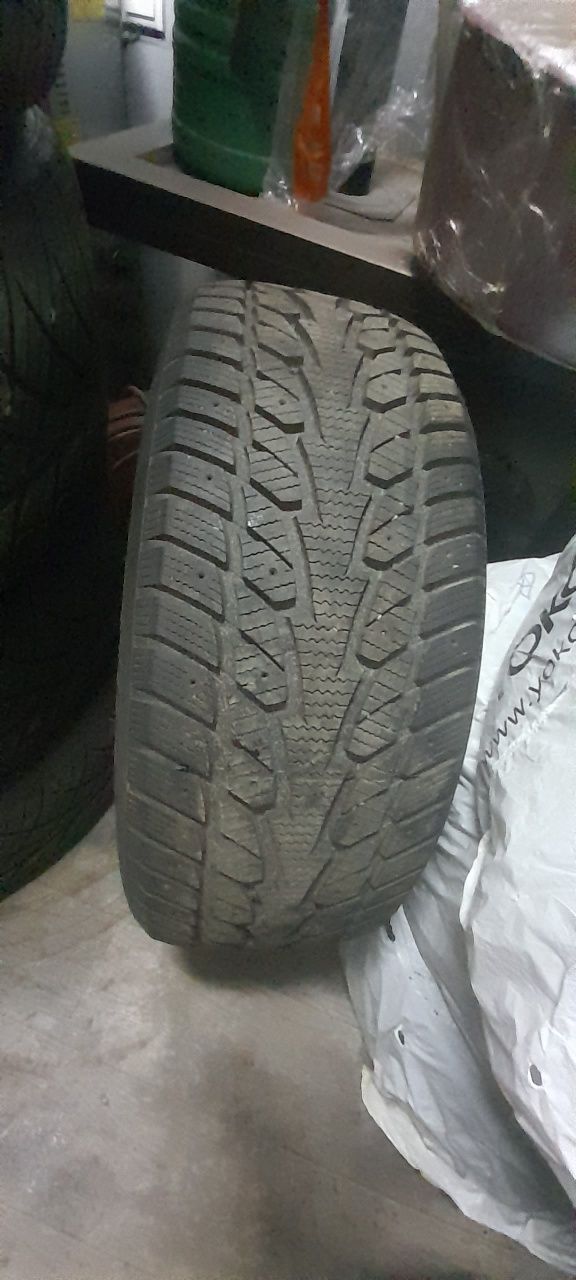 Продам диски с шинами