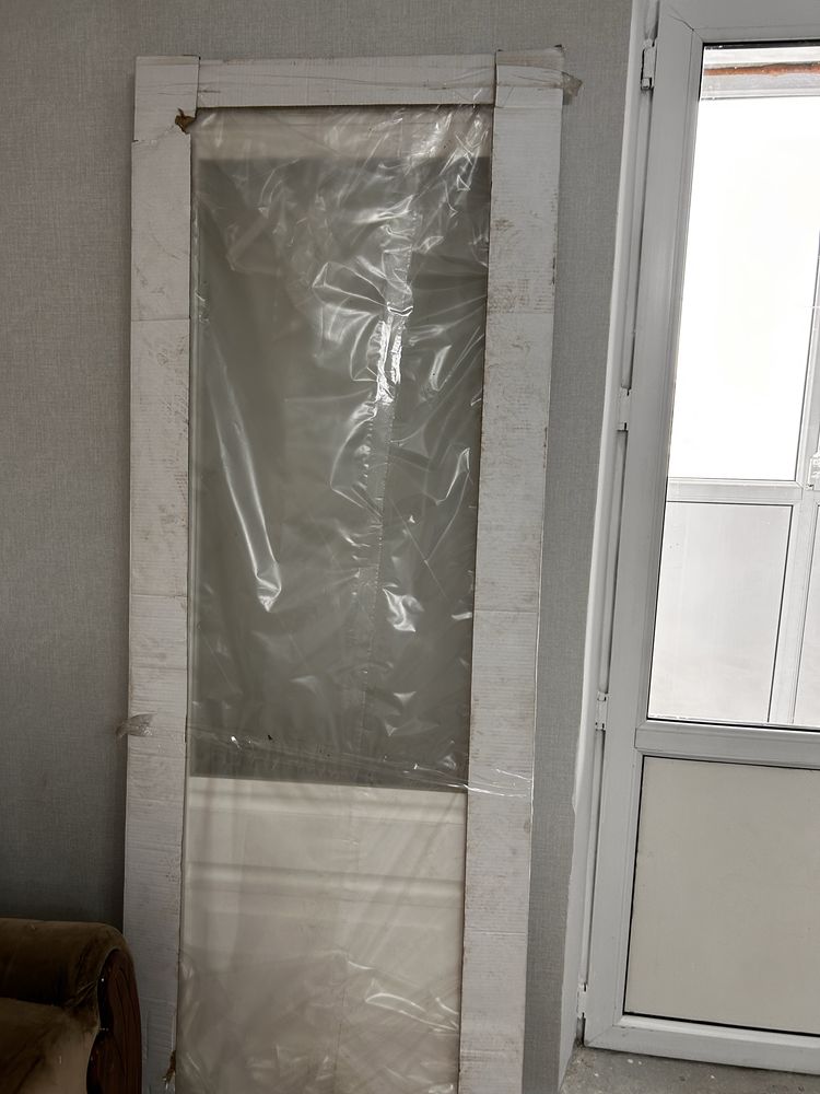 Продается дверь.