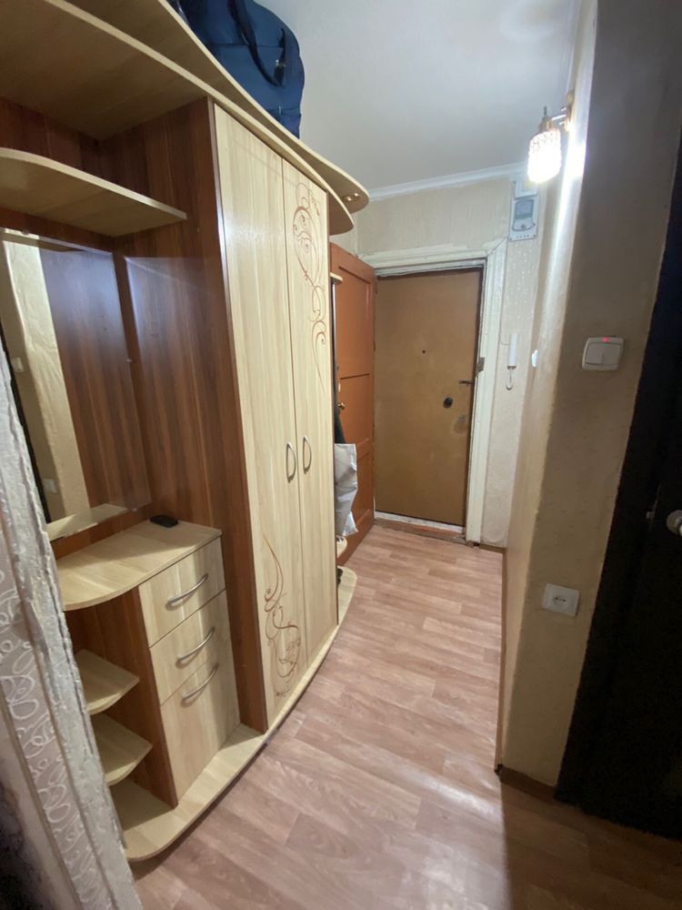 Продается 1 комнатная квартира 1 -МКР.СРОЧНО,ТОРГ