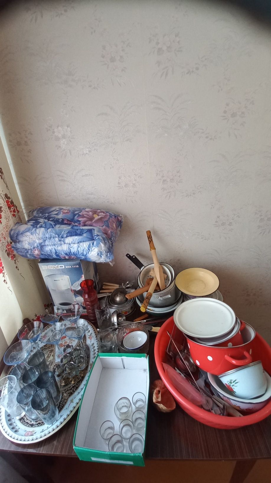 Продам посуду,бокалы,фужеры,самовары